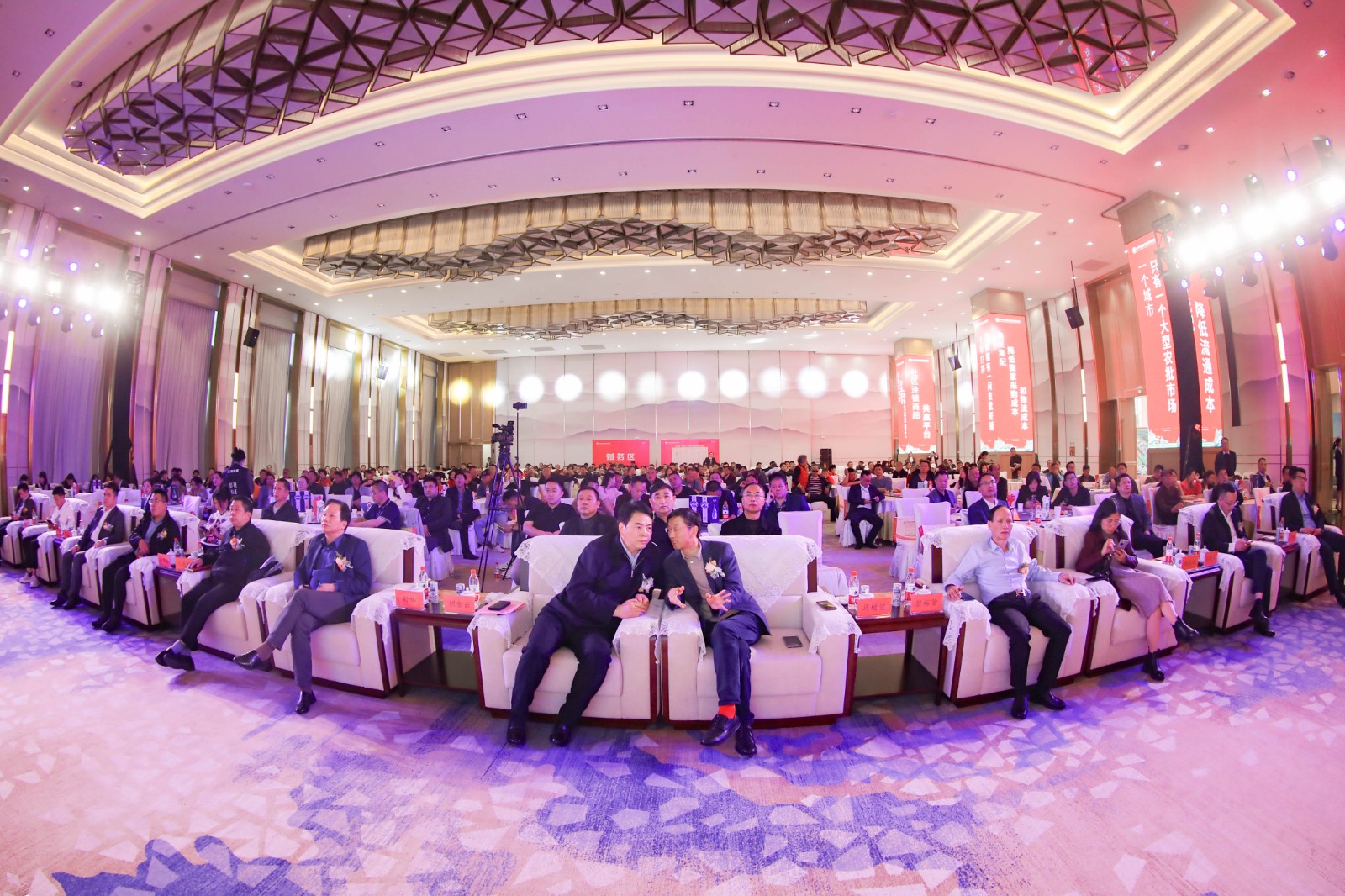 商業(yè)地產(chǎn)策劃公司